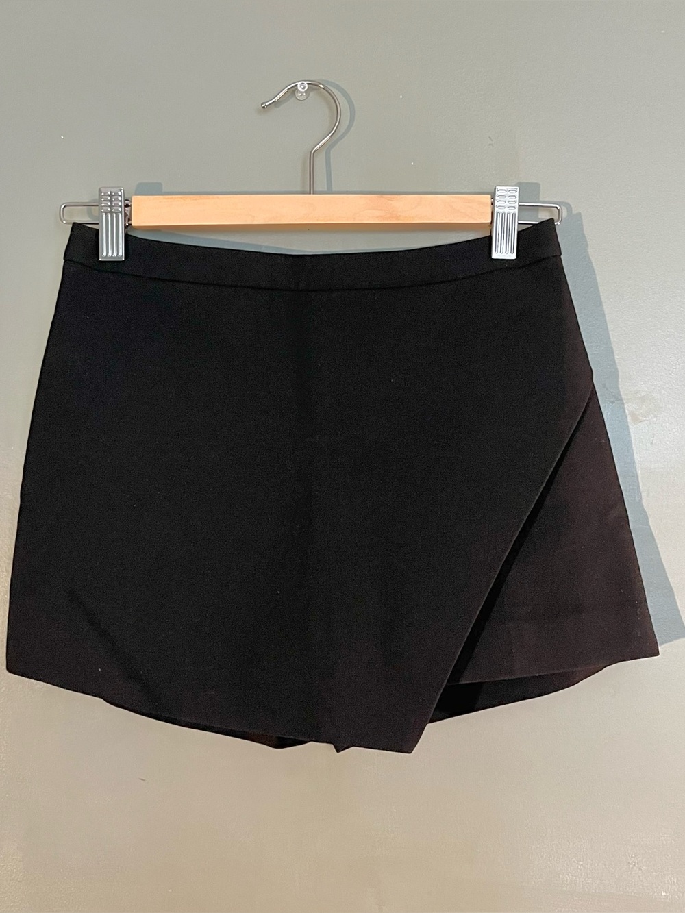 Babaton Kelly Skort in Black Size 00